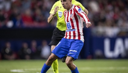 ewc电竞世界杯-阿媒：报价2000万欧，帕尔梅拉斯希望收购阿尔马达50%所有权