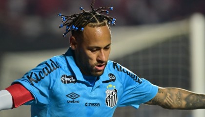 ewc-记者：33岁内马尔与桑托斯续约至2026年12月