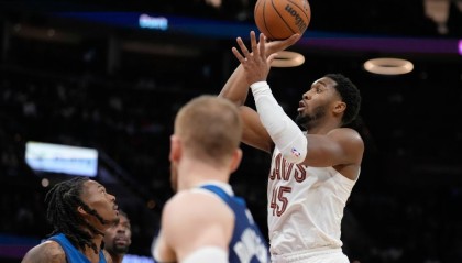 NBA-爱德华兹25+5骑士5人得分20+主场复仇森林狼